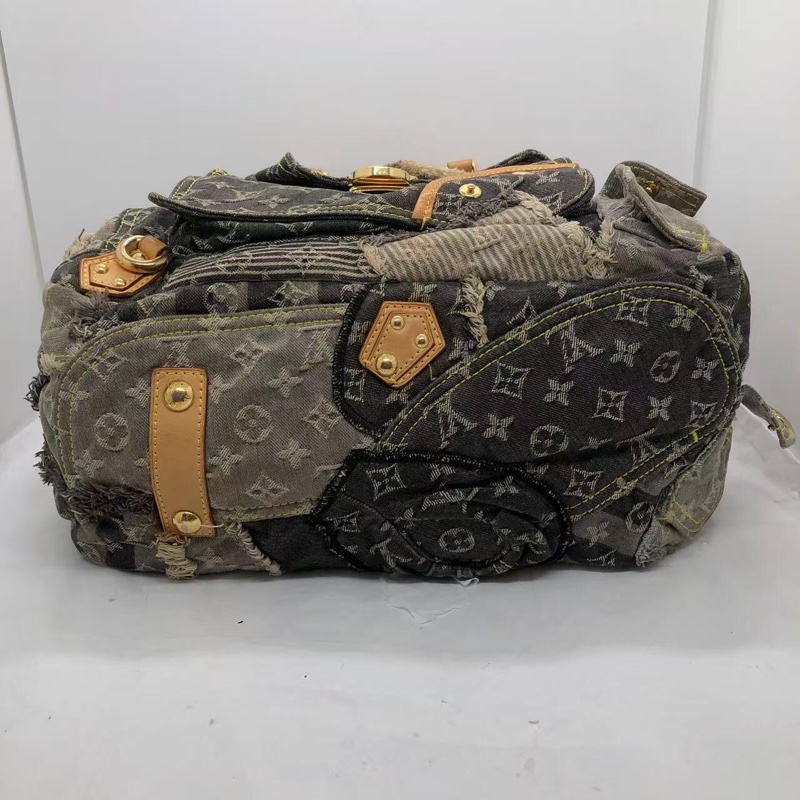 Vuitton/路易威登 中古牛仔拼接手提包  LV中古牛仔拼接手提包，經典老花，牛仔拼接設計，容量大，正常使用痕跡，牛仔包-4