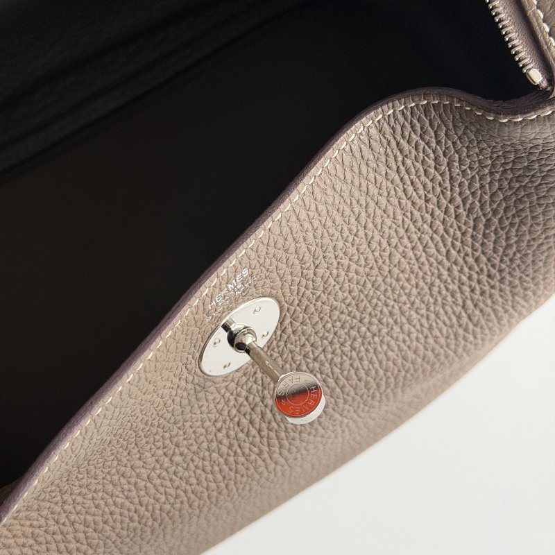 99新🆕 Hermès 愛馬仕 Lindy26大象灰銀釦-16