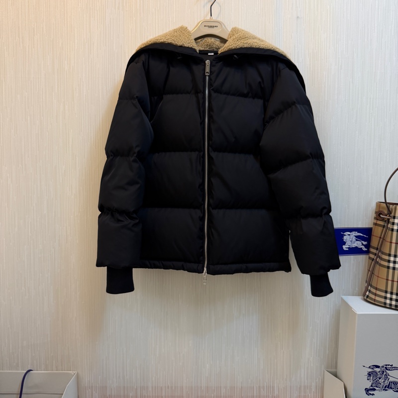 BURBERRY英國黑色連帽鵝絨外套XS-2
