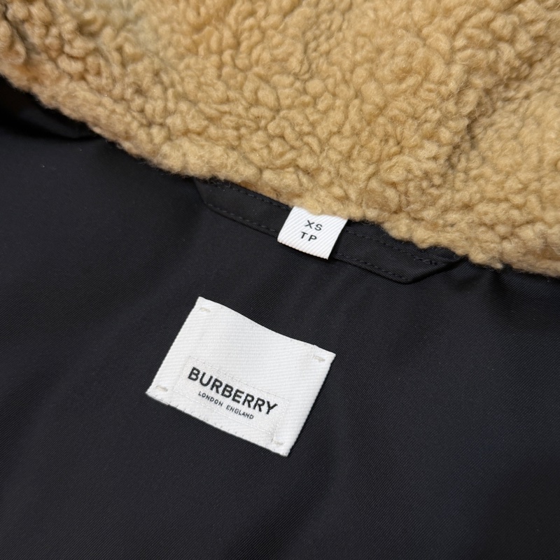 BURBERRY英國黑色連帽鵝絨外套XS-12