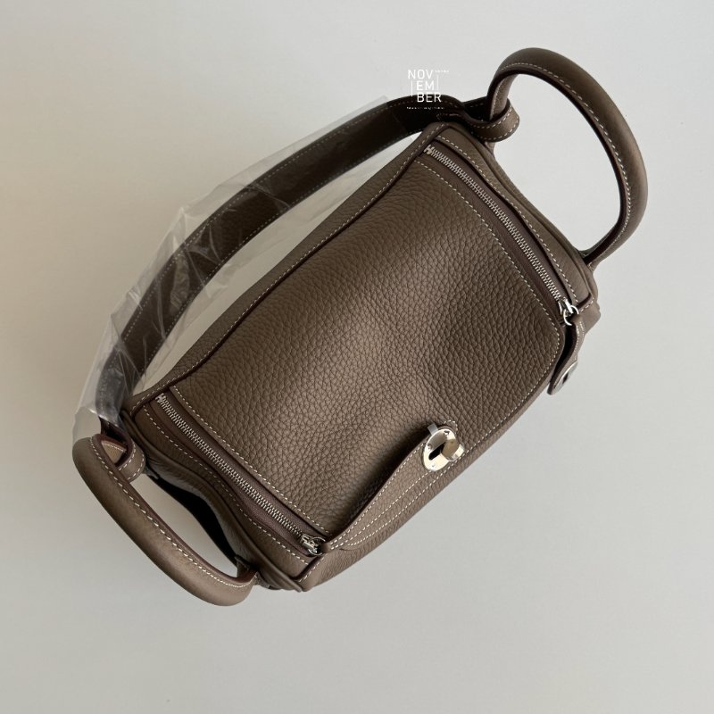 全新全配有購證💖 Hermès 愛馬仕 Lindy26 大象灰銀釦-4