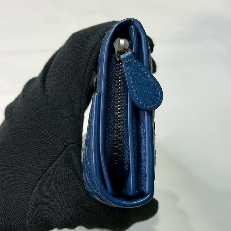 BV 藍色小羊皮編織扣式長夾-4