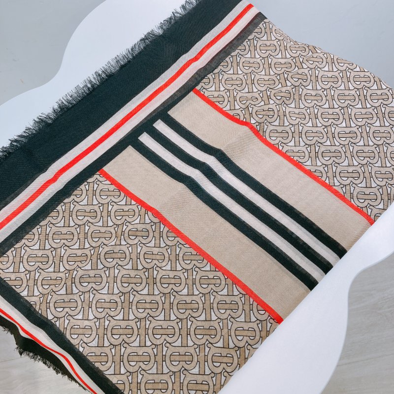 TW4550 Burberry 巴寶莉JB Logo方圍巾 Supreme Scarf 140 x 140cm 51% Wool x 49% Slik-3