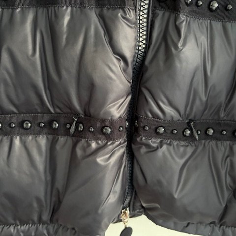 Moncler 薄款羽絨衣-10