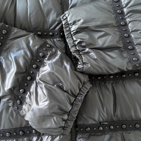 Moncler 薄款羽絨衣-11