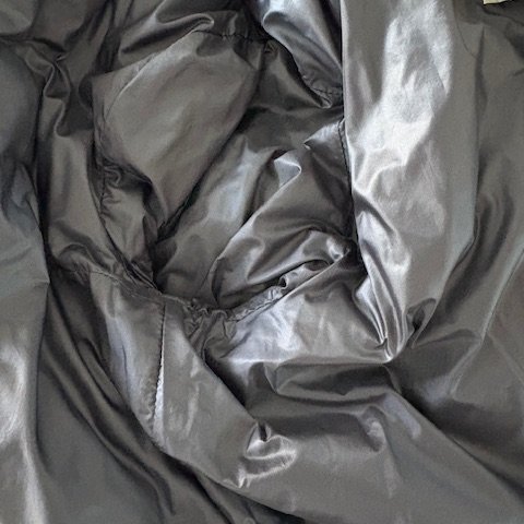 Moncler 薄款羽絨衣-12