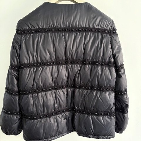 Moncler 薄款羽絨衣-16
