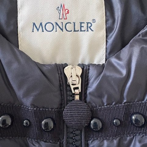 Moncler 薄款羽絨衣-17