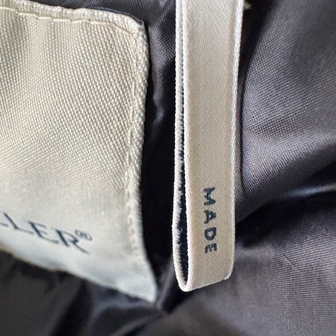 Moncler 薄款羽絨衣-19