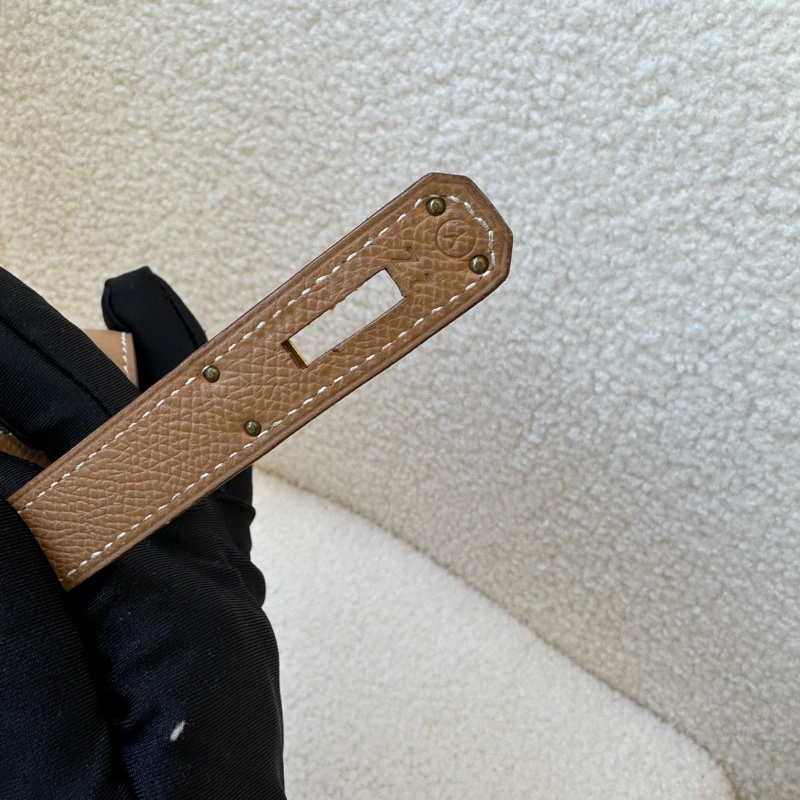 新到📍愛馬仕 Kelly 32 帆布拼皮 圈Y原始成色 品相極佳幾乎全新!拼色真的絕了,圈Y設計很特別,-10