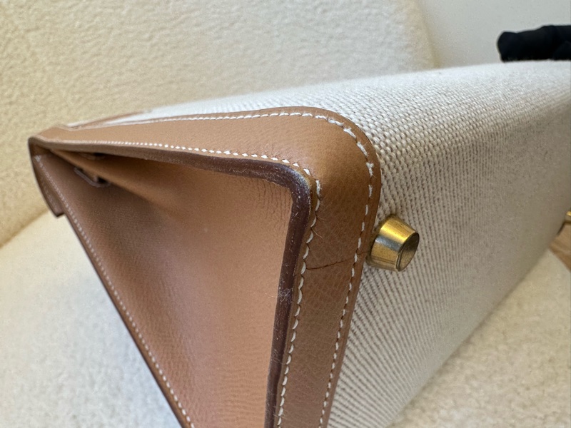 新到📍愛馬仕 Kelly 32 帆布拼皮 圈Y原始成色 品相極佳幾乎全新!拼色真的絕了,圈Y設計很特別,-18