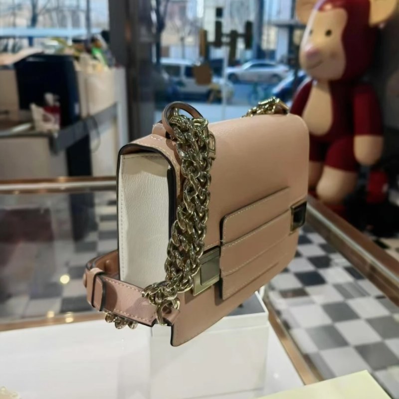 🎊佳節特賣🎁Delvaux Madame Chaine小型鍊帶牛皮肩揹包 白色/ 牛奶糖色-11