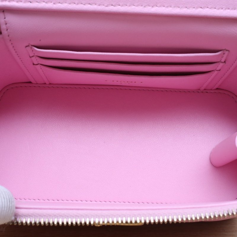 CHANEL 23P長盒子化妝包帶鏡子16粉色荔枝牛皮鐳射標金扣愛心金球肩帶肩背包-3