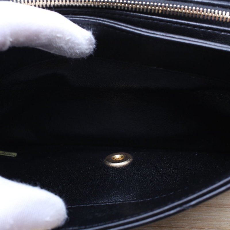 CHANEL 季節款V紋信封口蓋風琴包黑色牛皮25開金扣肩背包-3
