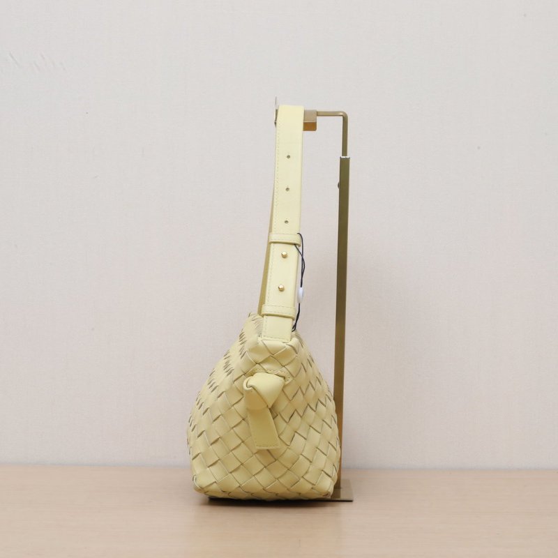BOTTEGA VENETA 黃色羊皮金扣Tiehobo編織腋下包肩背包-4