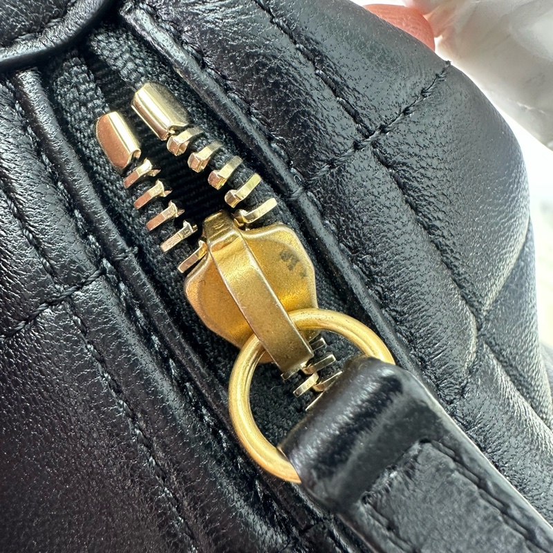 閑置品🌟25c 嬉皮款黑金羊皮HOBO Small Size 晶片款 2025年-10