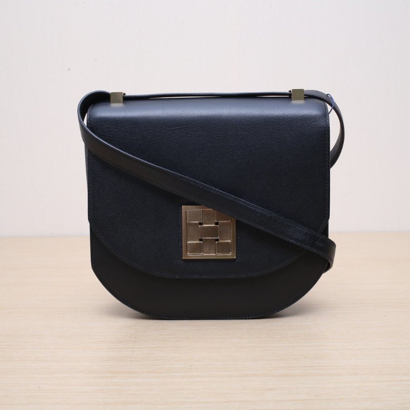 HERMES Mosaique馬賽克大號2189黑色MADAME皮D刻金扣肩背包-1