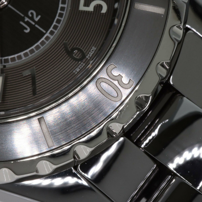 香奈兒 H2978 J12 Chromatic 33毫米女錶，鈦金屬和陶瓷材質-12