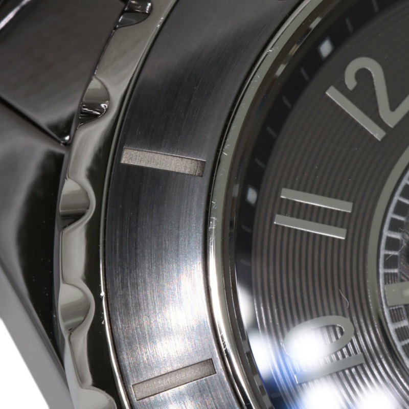 香奈兒 H2978 J12 Chromatic 33毫米女錶，鈦金屬和陶瓷材質-15