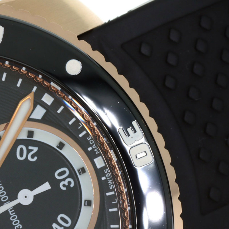 卡地亞 W7100052 Calibre de Diver's 男士腕錶，18K 玫瑰金，橡膠錶帶-22