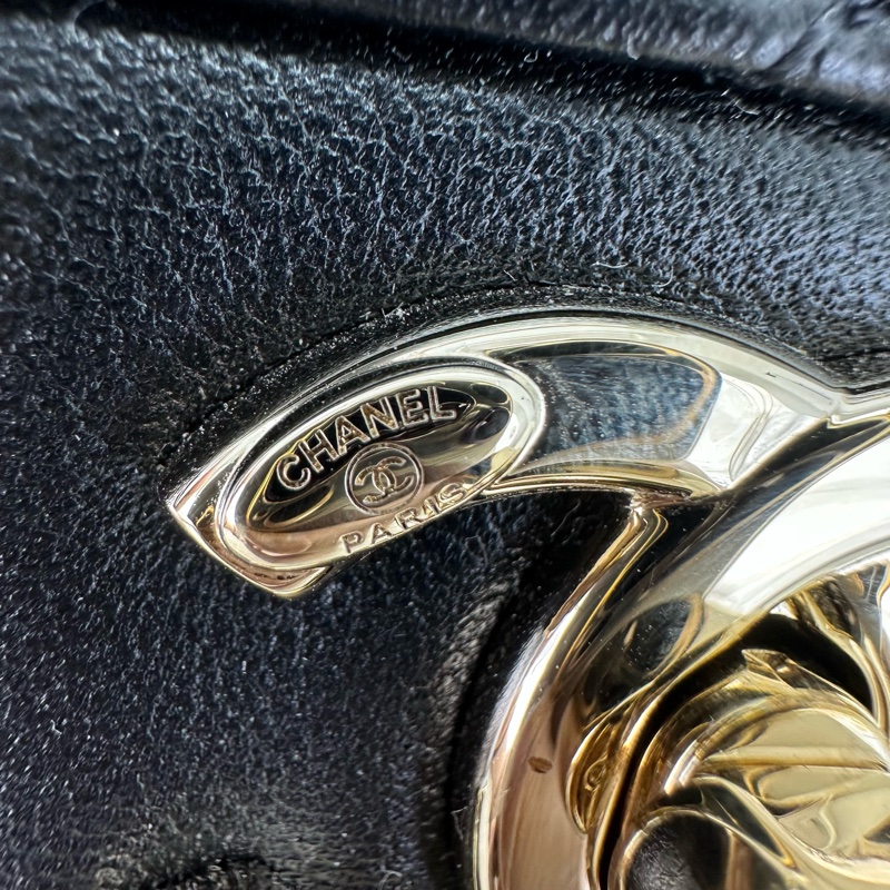 閑置品🌟CHANEL Coco Lady Medium Size 黑金牛皮 26cm-13