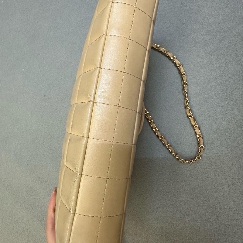 Chanel奶茶色冰格-15