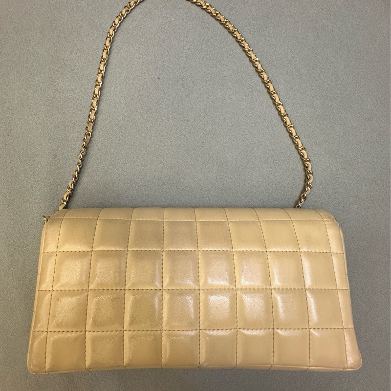 Chanel奶茶色冰格-24