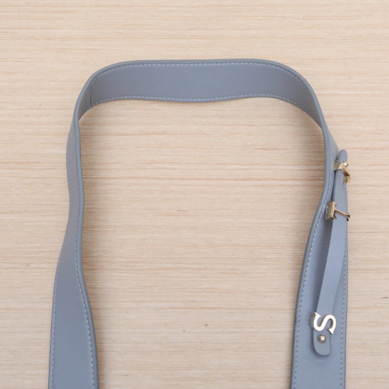 DIOR Lady戴妃包四格徽章肩帶灰色羊皮金扣2019肩背包-2