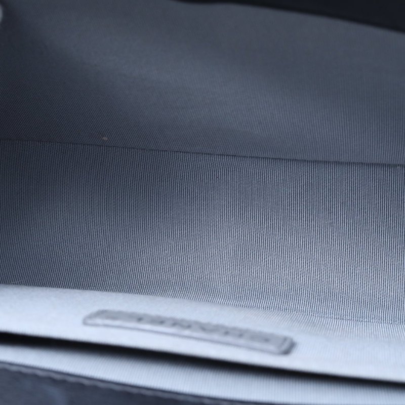 CHANEL Leboy中號25黑色牛皮20開銀扣V紋肩背包-2