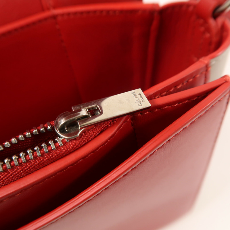 CELINE 牛皮皮革Frame銀扣肩背袋-13