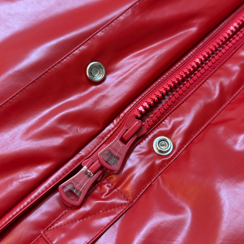 BURBERRY英國紅色連帽風衣UK8-6