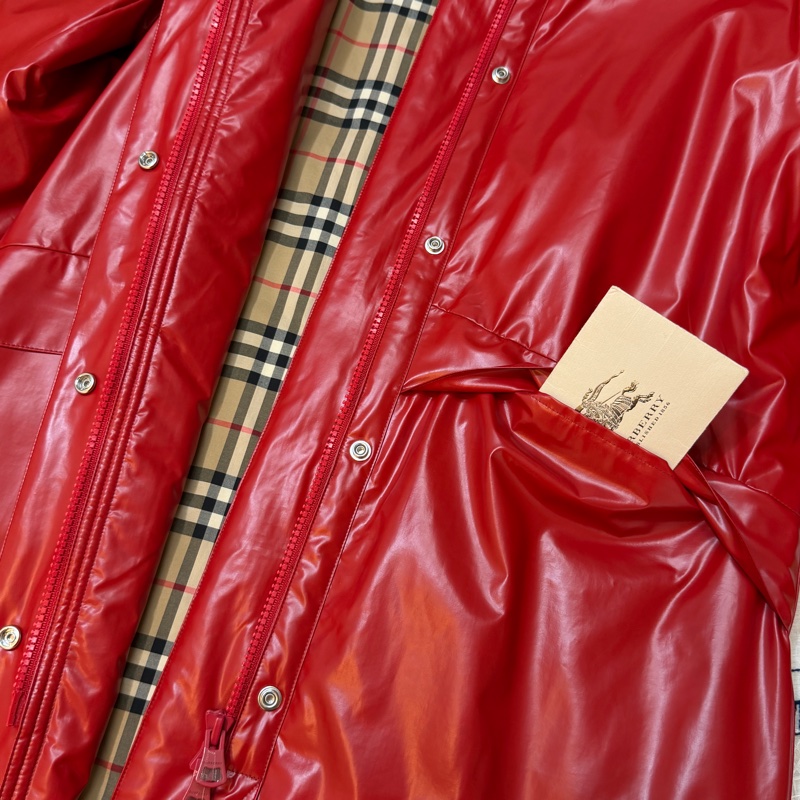 BURBERRY英國紅色連帽風衣UK8-7
