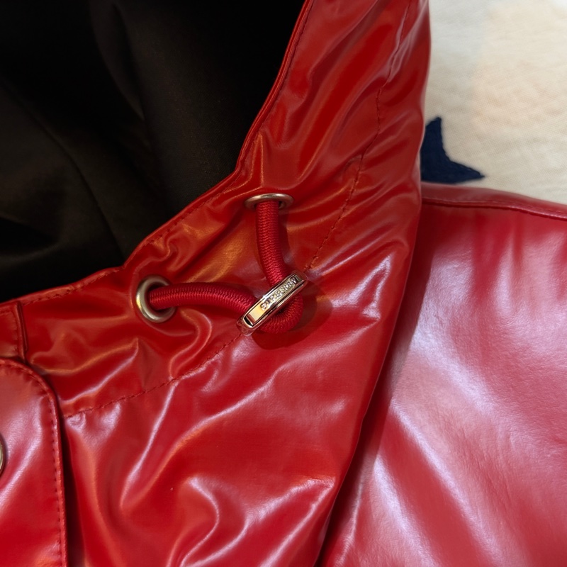BURBERRY英國紅色連帽風衣UK8-9