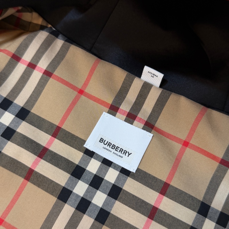 BURBERRY英國紅色連帽風衣UK8-15