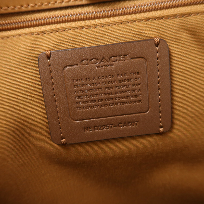 COACH 塗層帆布Tote Bag金扣肩背袋-5