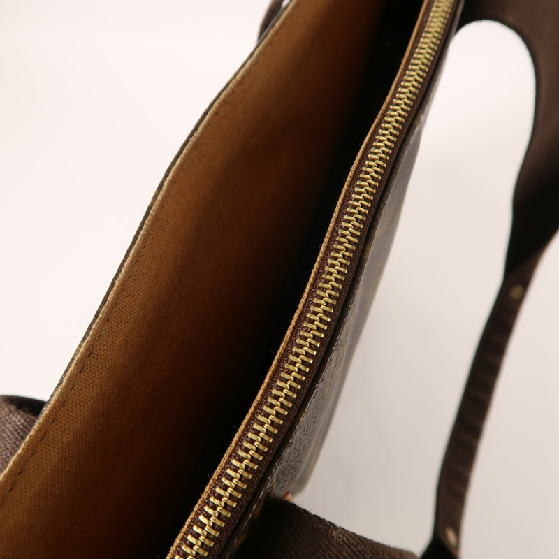 LOUIS VUITTON Monogram Cabas Beaubourg金扣肩背袋-15