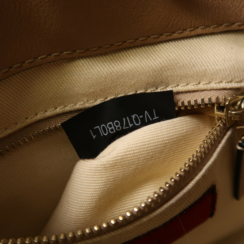 Valentino 皮革Shoulder Bag金扣肩背袋-6