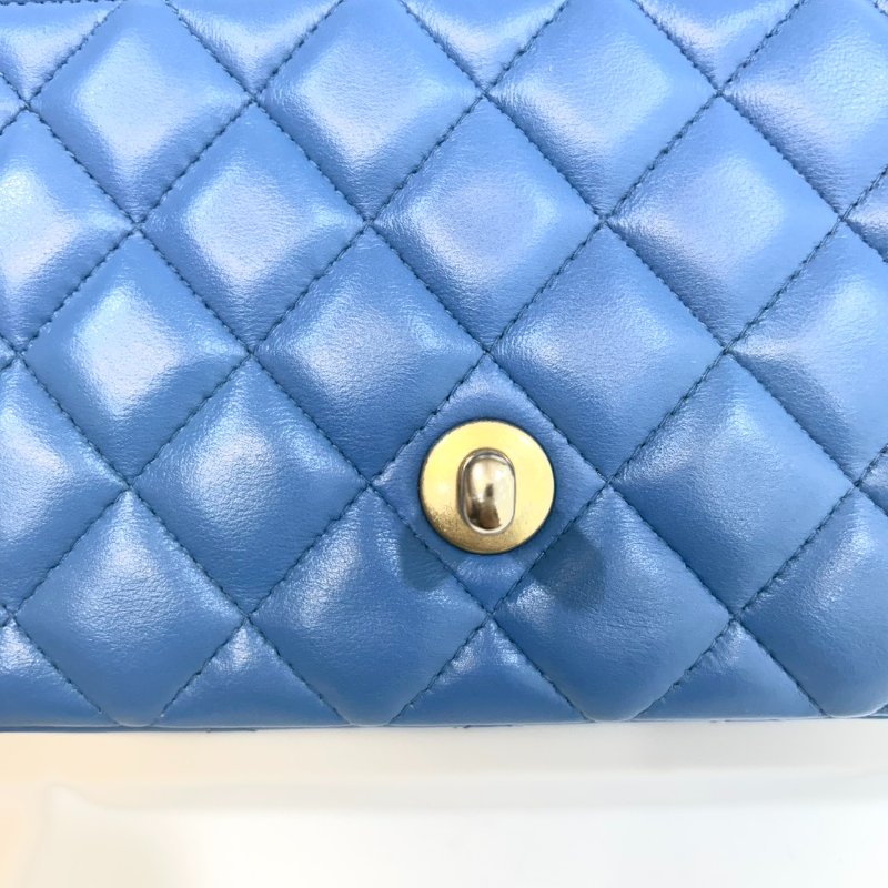 CHANEL藍色羊皮金釦COCO20口蓋包A69900-8