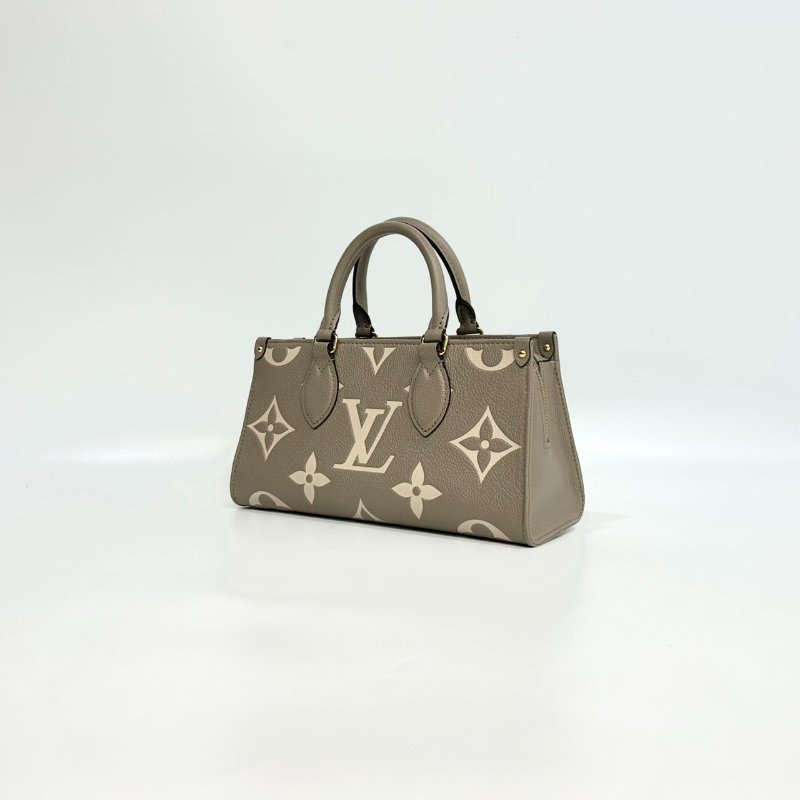 LV 斑鳩灰牛皮OnTheGo East West手提斜背包M23641-2