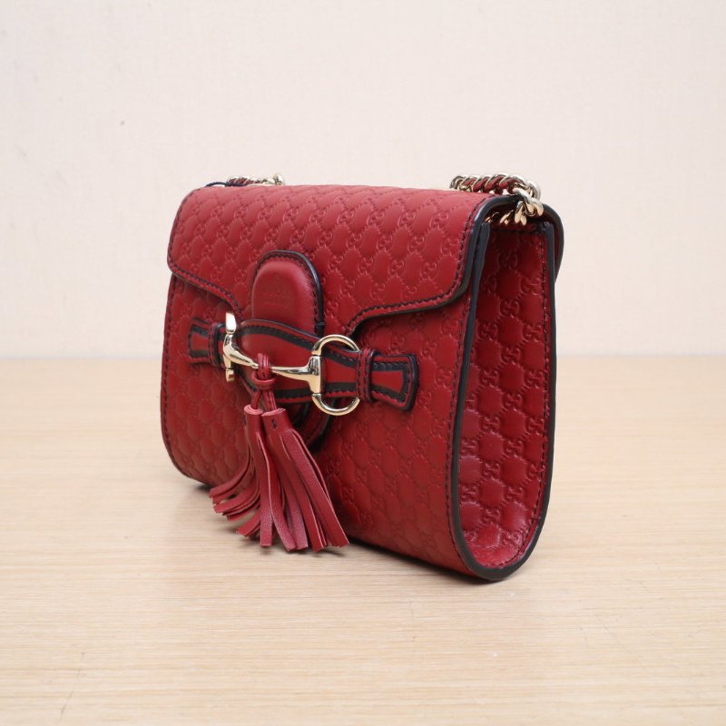GUCCI Emily馬銜扣流蘇小號18GG壓紋紅色牛皮淺金扣肩背包-4