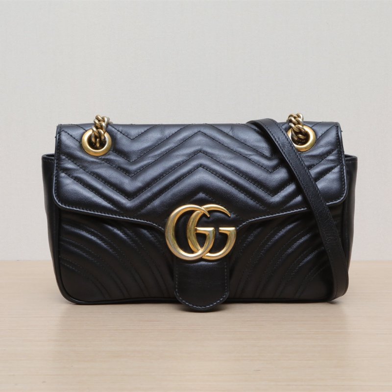 GUCCI GGMarmont肩背包小號26黑色牛皮金扣肩背包-1