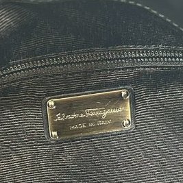 Salvatore Ferragamo黑色牛皮寬手把雙耳手提肩背包-7