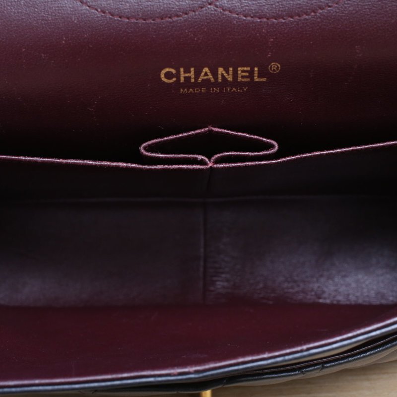 CHANEL CF口蓋包JUMBO30黑色羊皮19開金扣肩背包-4