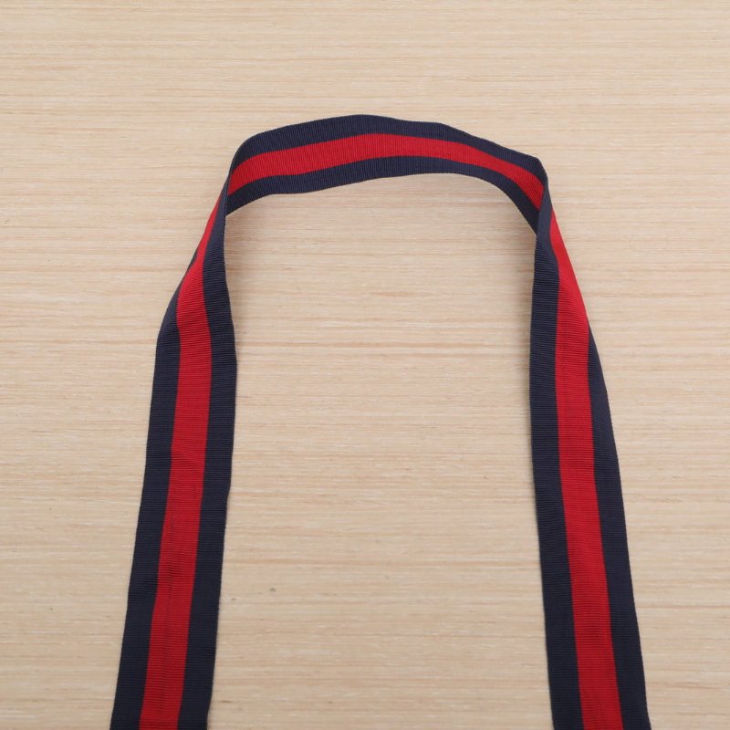 GUCCI Sylvie塞爾維亞絲帶包小號25.5黑色牛皮金扣肩背包-2