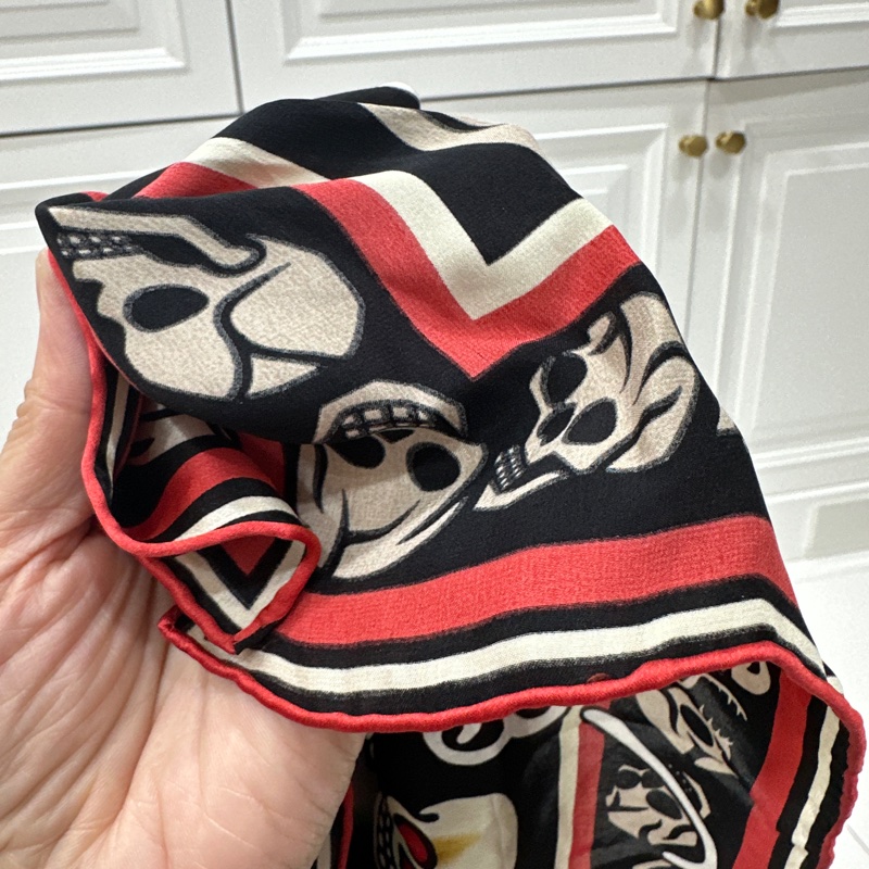 ALEXANDER MCQUEEN 骷髏頭 平口上衣 絲巾 圍巾 披巾 披肩-5