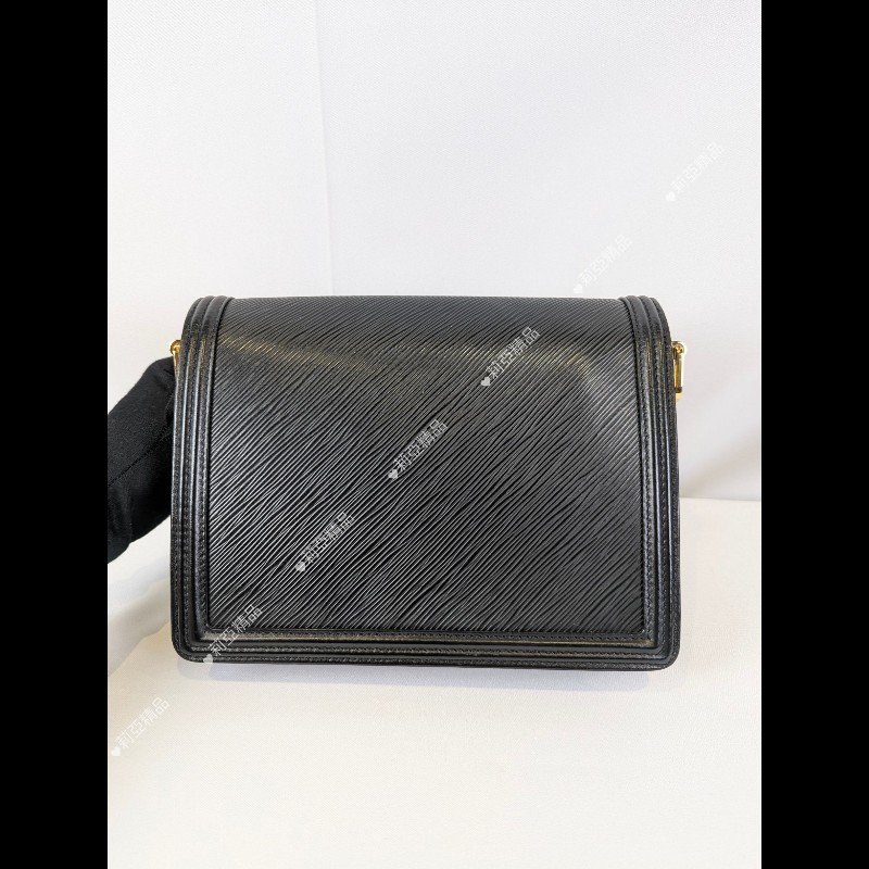 莉亞精品♡LV 水波紋達芙妮MM 黑 近新美包-4