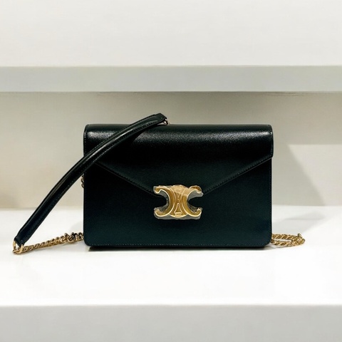 莉亞精品♡ Celine 黑金woc鏈條包 全新閒置品