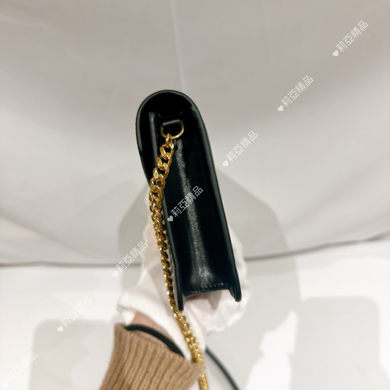 莉亞精品♡ Celine 黑金woc鏈條包 全新閒置品-7