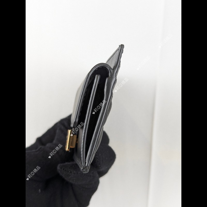 莉亞精品♡FENDI 翻蓋零錢卡片夾 近新閒置-11