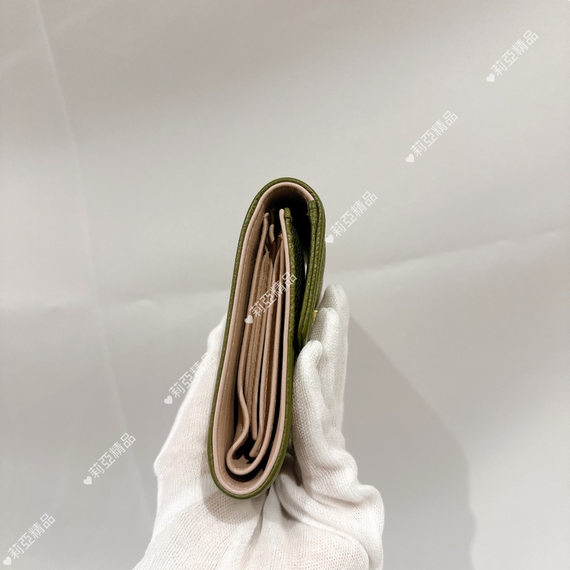 莉亞精品♡ Chanel Boy背拉三折短夾 抹茶綠 二手美品-4